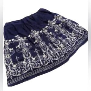 Metro Wear embroidered skirt, size Small
